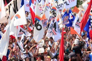 no-2012-001-crowd-of-flags